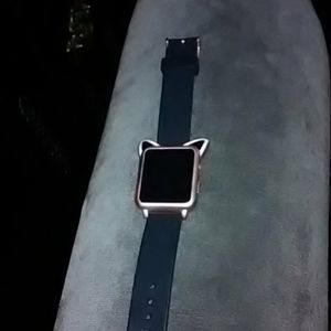 I'm selling a apple time watch